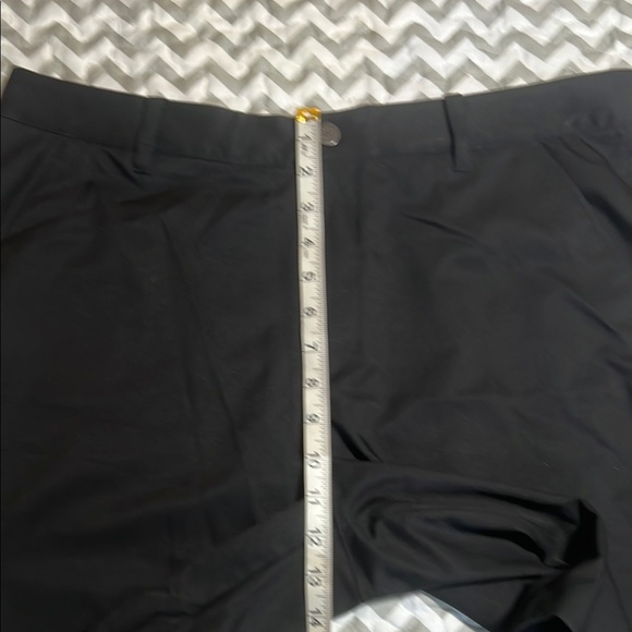 Puma Men's Black Activewear Shorts sz 36 - Picture 5 of 9